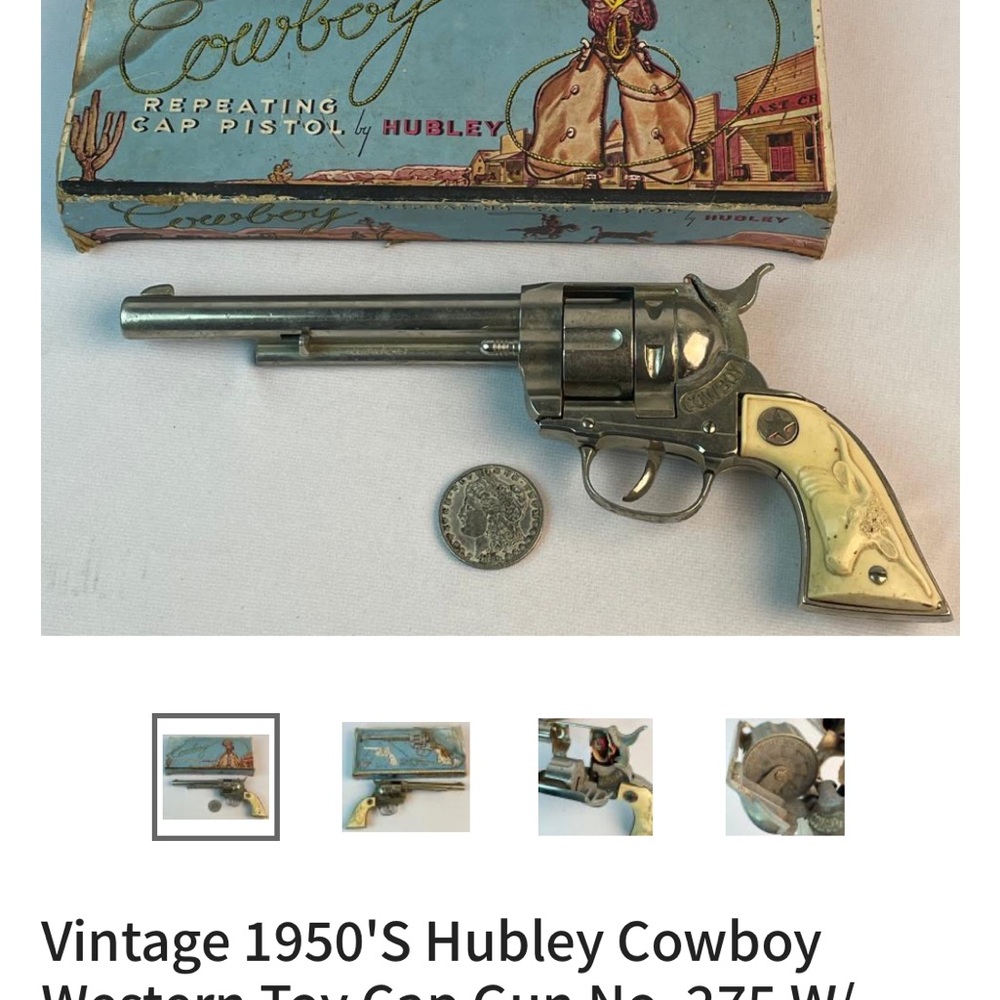 Hubley Cowboy Western Toy Cap Gun lonestar two western revolver, toy cap gun